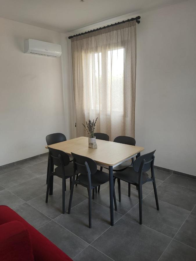 Zefiro Villa Marsala Ruang foto